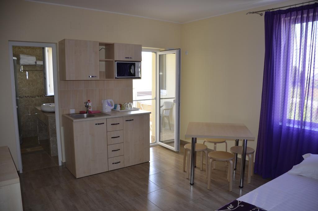 Vila Pacific Costinesti Exterior photo